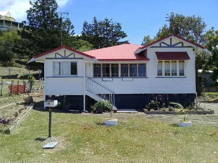 Near the Beach & Emu Park CBD