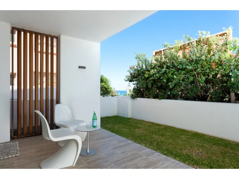 Stunning Apartment with Private Garden Directly Opposite Bondi Beach