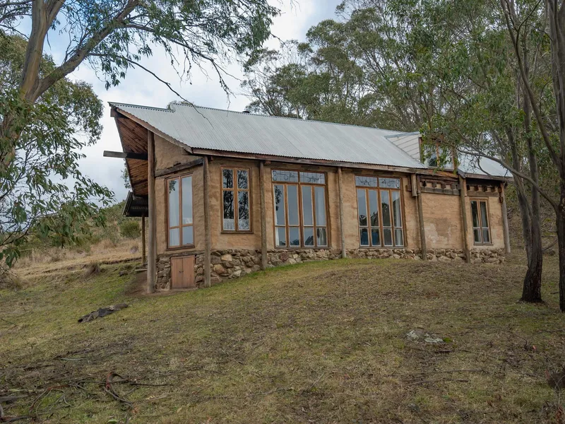 Escape to the great outdoors with your choice of fishing, skiing, mountain biking, and more, right on your doorstep.