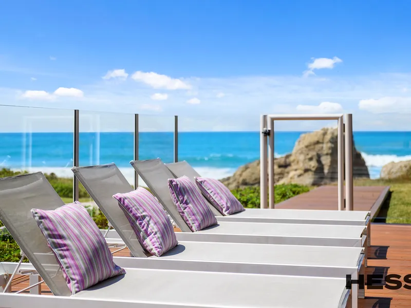 Beach House - Liapari - Pinch me I'm in Paradise!