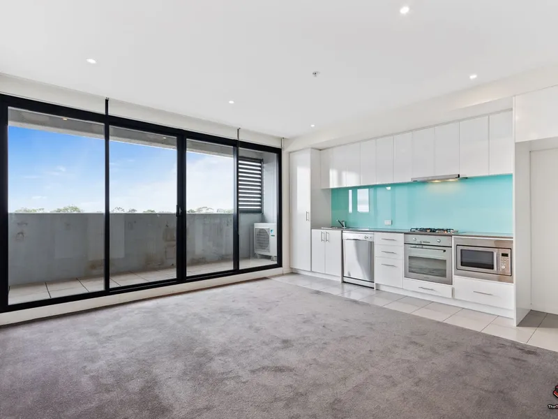 TWO BEDROOM ONE BATHROOM BOUTIQUE APARTMENT ON LYGON ST