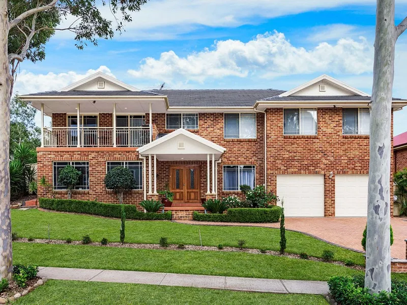 FAMILY OASIS IN AN ENVIABLE LOCATION