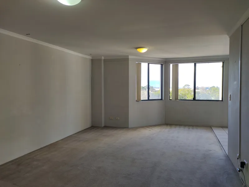Modern 2 Bedroom Apartment at the Heart of Hurstville