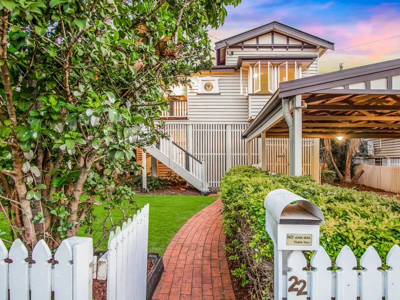 North Aspect in superior position - Open home Saturday from 9.45am - 10.00am. Auction starting at 10am!