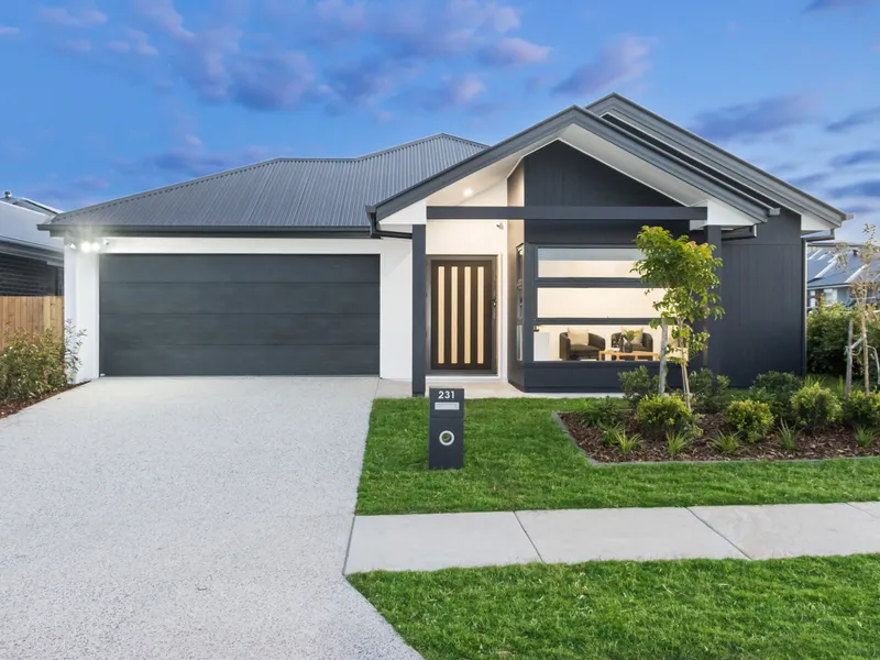 4 bedder ready to Build in premium Werribee Estate for under $595K. Build price going up by $25K as of May1. If you cant get in now, when can you?