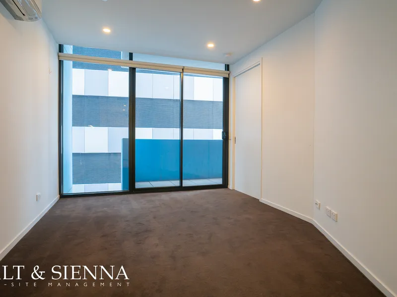 Beautiful 2 Bedroom Apartment with Balcony