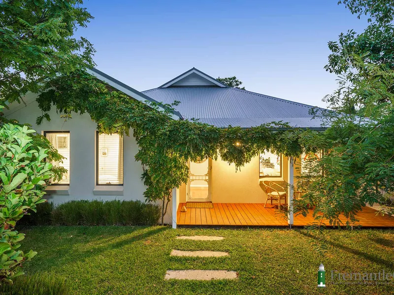 PREVIEW VIEWING 2.00 - 2.30 SATURDAY 19th MARCH- REGISTER YOUR INTEREST