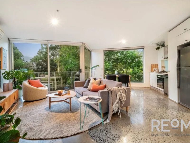 Spacious, Stylish and Sophisticated Parkside Entertainer