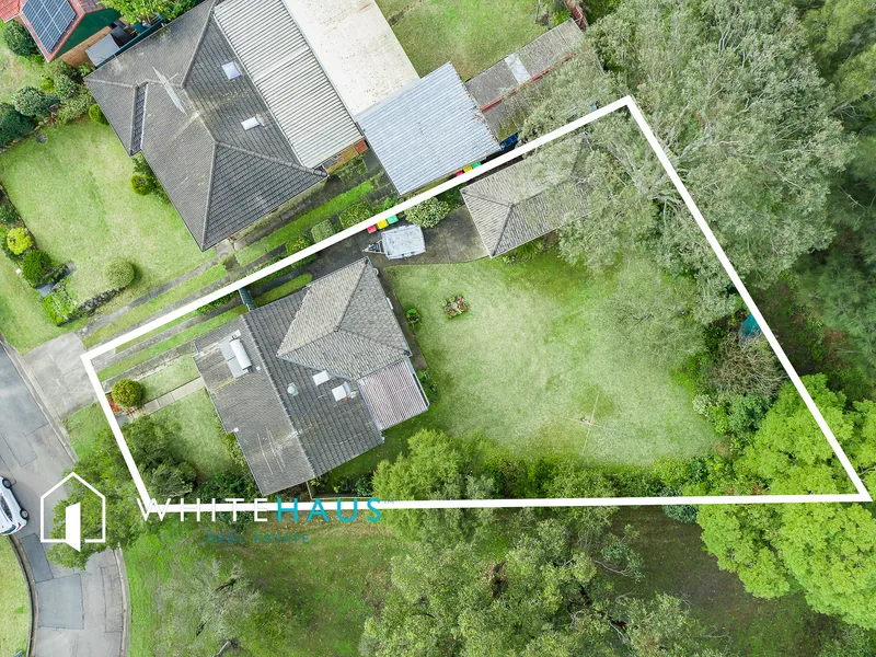 Family Home or Duplex opportunity