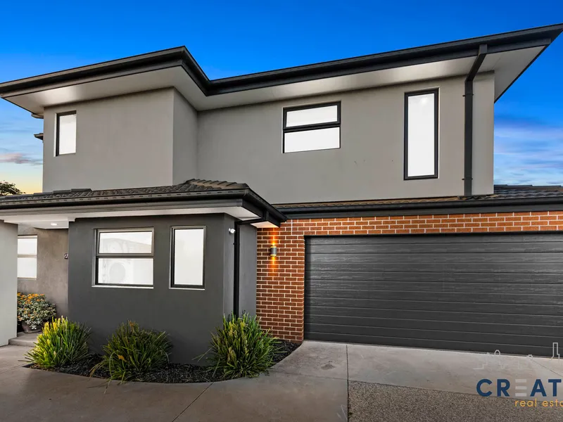 MODERN LIVING IN GREAT SUNSHINE NORTH POSITION