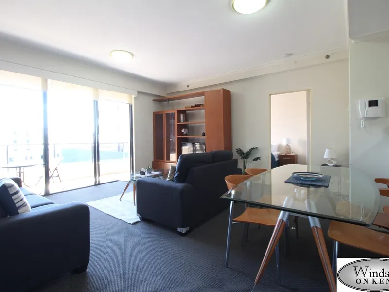 Fully Furnished Large 2 Bedroom Apartment w/Car Space & Darling Harbour view in Sydney CBD