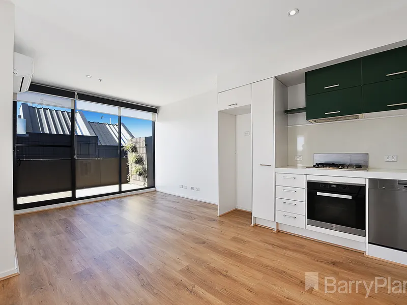 Ideally Located Apartment. 