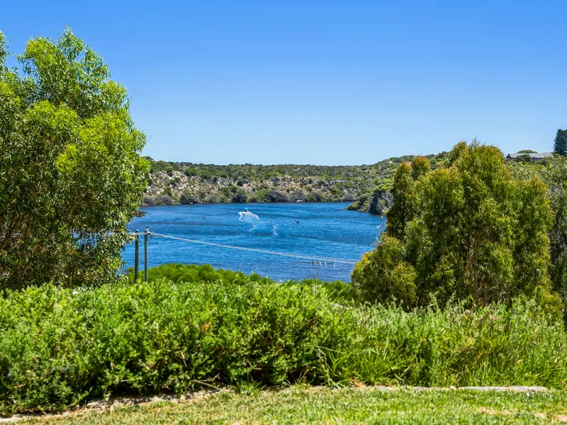 Moore River Views