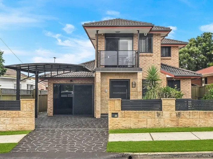 Modern Living Home