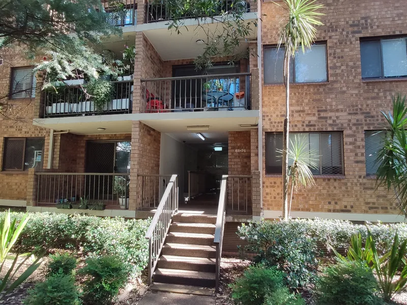 Leafy and tranquil 2-bedroom apartment in a great location