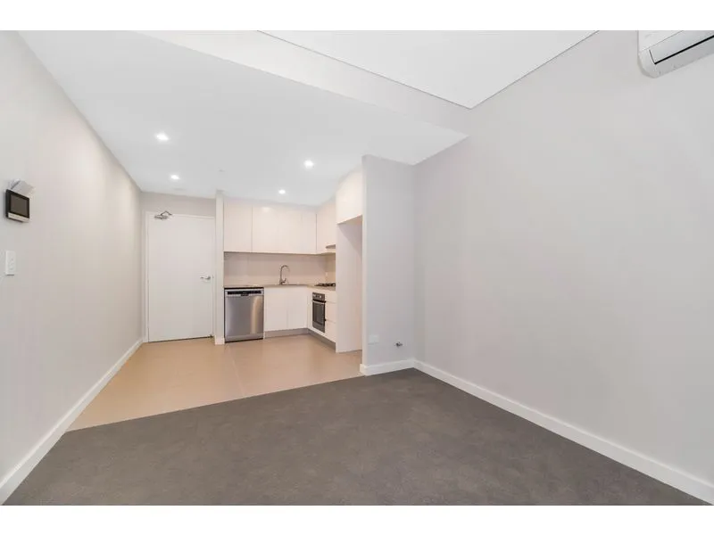 Brand new spacious 2bedroom apartment