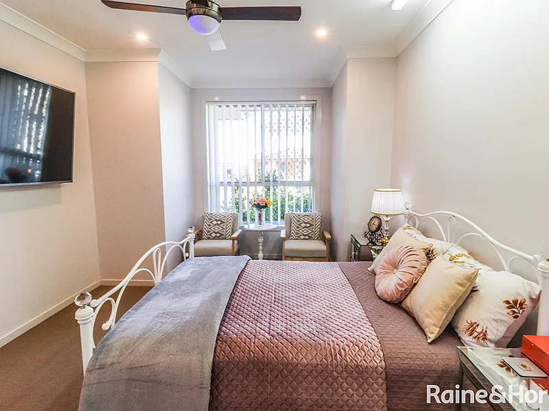 PERFECT FAMILY HOME IN PRIME LOCATION