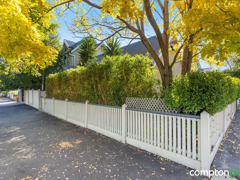 Dream lifestyle on offer in central Williamstown
