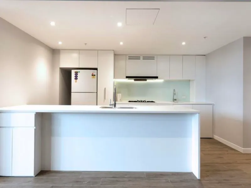 SIRIUS | Nearly Brand New TWO Bedroom Apartment for Rent !!!!Water View!!