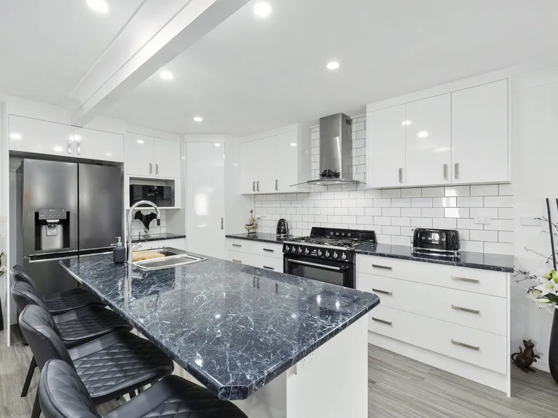 LOCATION AND LIFESTYLE