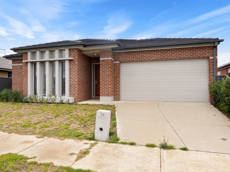 Quality family home with modern touch!