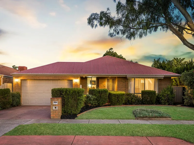 Fresco-Focused Family Classic!