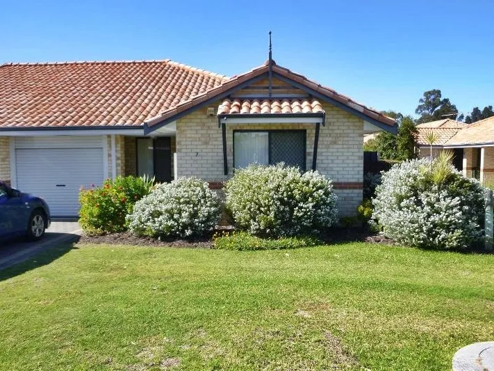 ** TO ARRANGE A VIEWING CLICK ON EMAIL/CONTACT AGENT TO REGISTER **