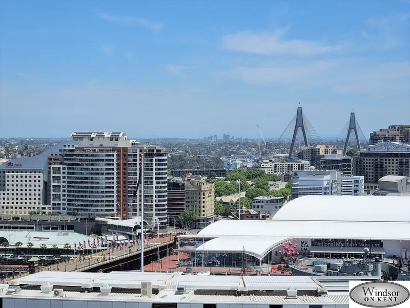 Fully Furnished Spacious 2 Bedroom Apartment with Darling Harbour View in Sydney CBD