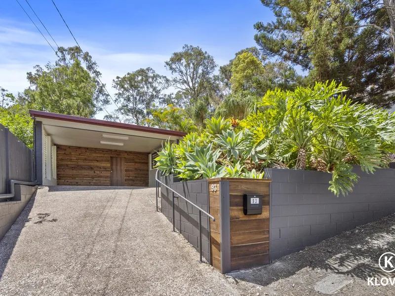 Serenity Meets Convenience: Charming Home in a Vibrant Suburb with Education, Markets, and City Access