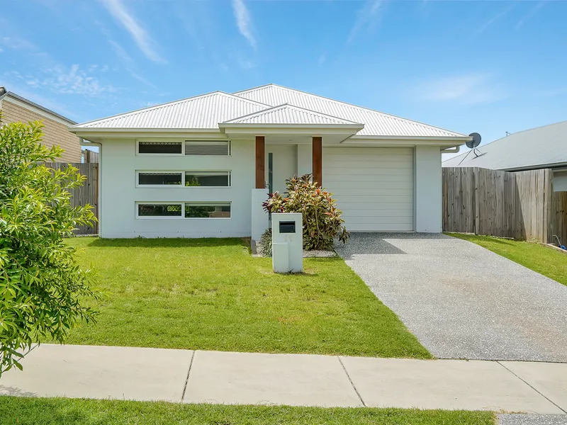 Cracking Deebing Heights Investment Opportunity  - Offers over $359,000
