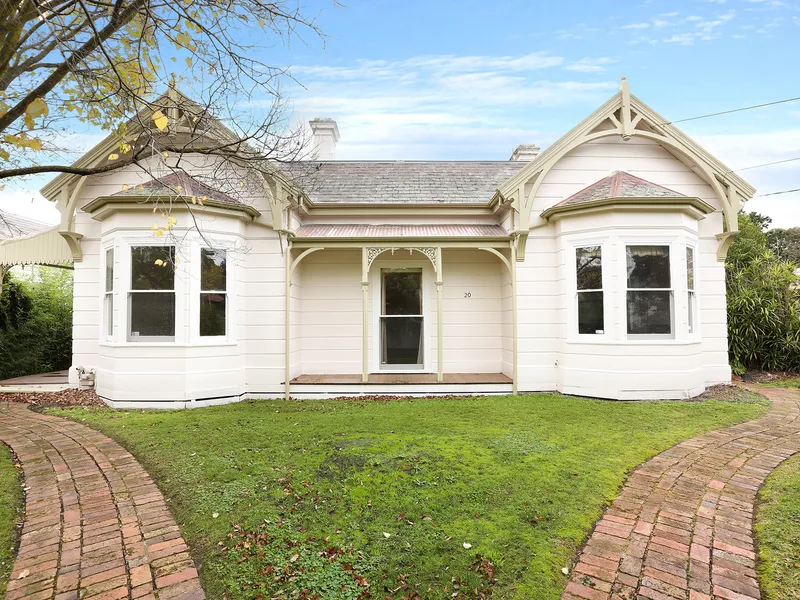 A True Alphington Gem!