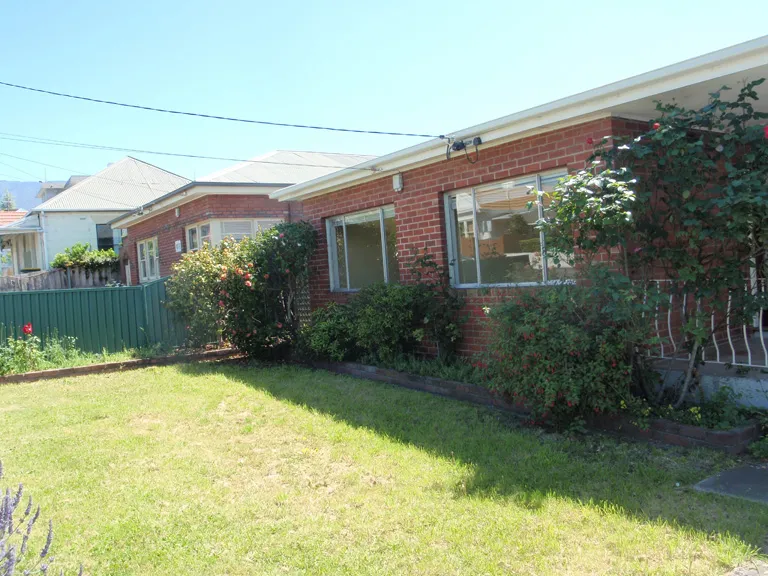 Great Home In Great Location