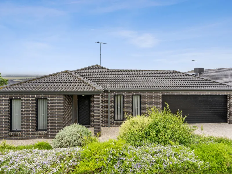 Low-Maintenance Bliss In The Highton Hills