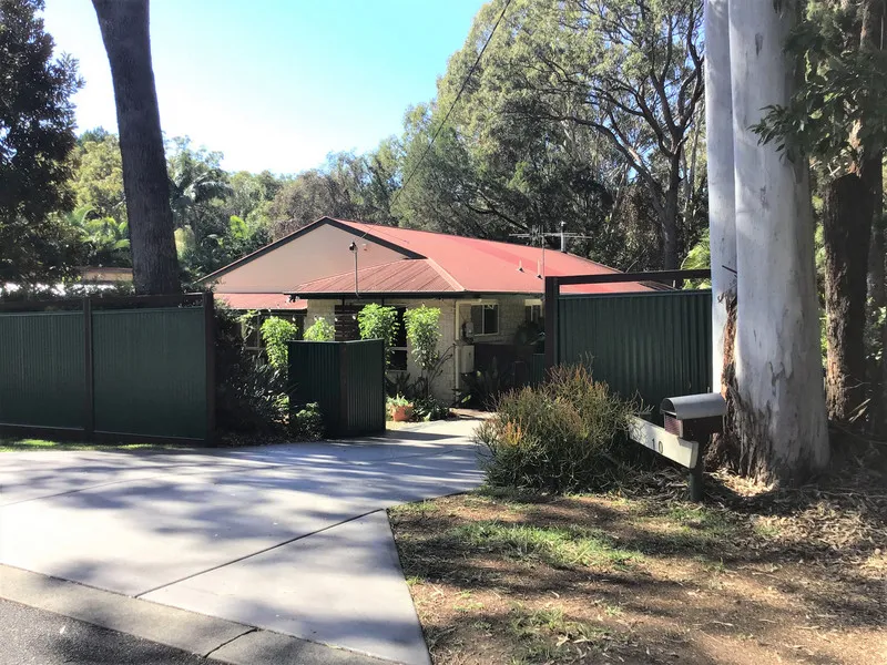 TWO SEPARATE HOMES ON 1797m2!