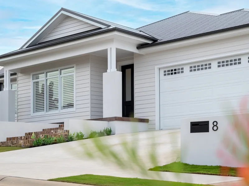 Silverdale residence combines indulgence, opulence and elegance
