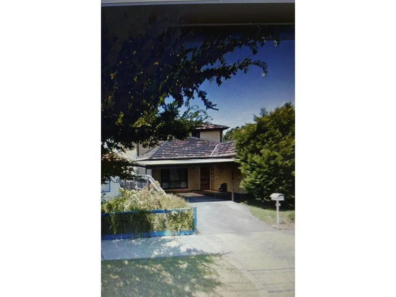 TWO BEDROOM APARTMENT ¨C Fully furnished, self contained incl. bills & Wifi