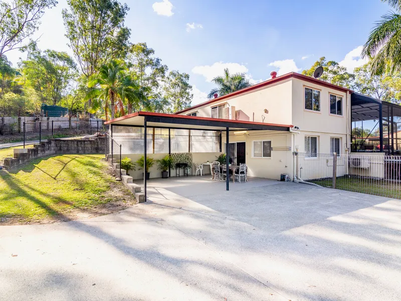 Fully furnished & Available now!