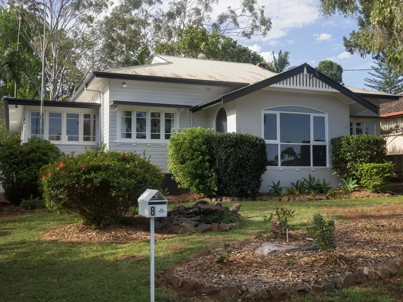 BEAUTIFULLY RENOVATED HOME