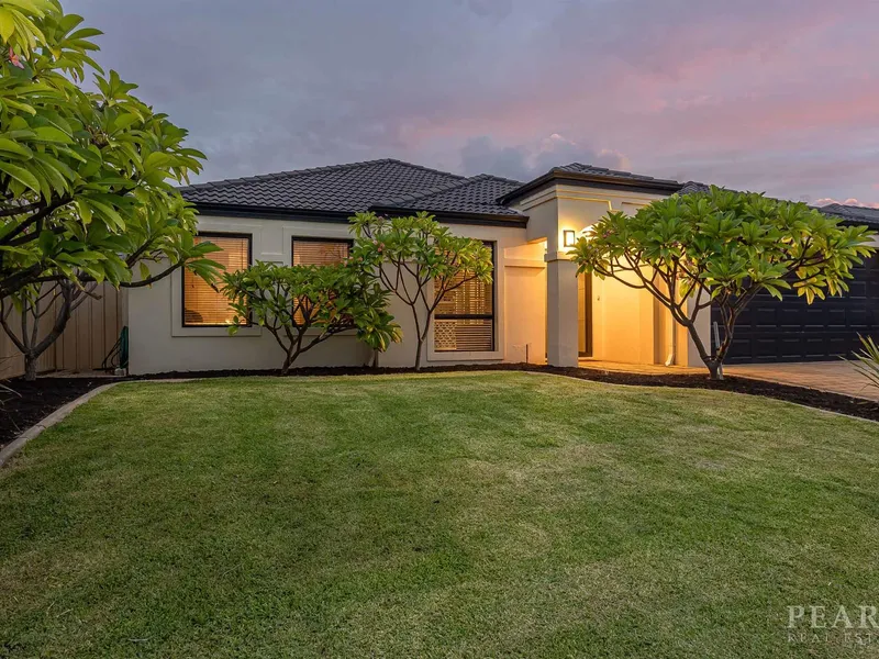 Oceanside Gardens, Stunning, Spacious & Immaculate