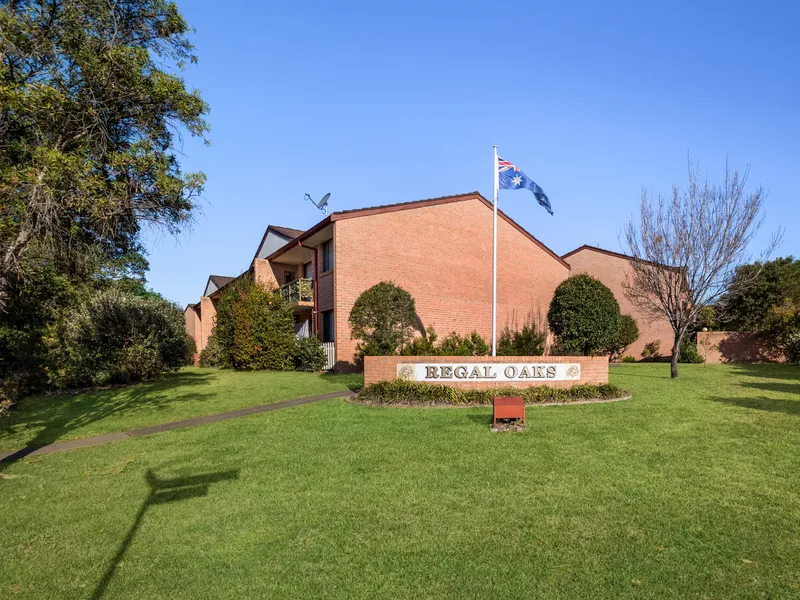 Ground level unit within friendly, quiet complex at Wallacia