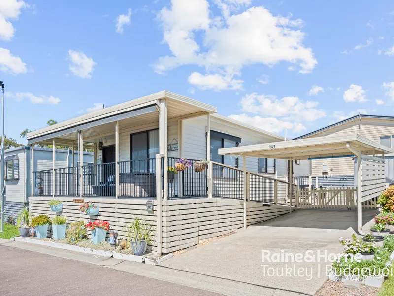 Lifestyle Village Pet friendly