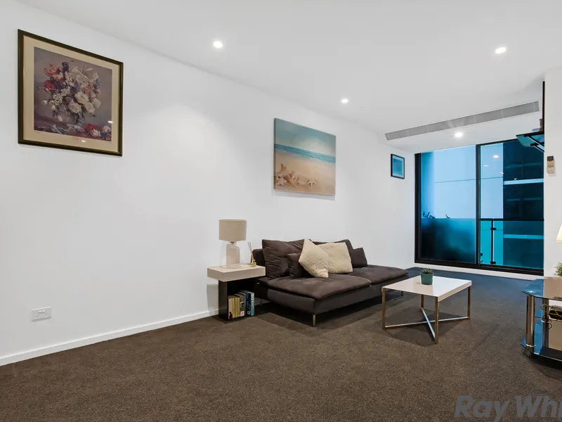Spacious and contemporary 2 bedroom Semi - Furnished