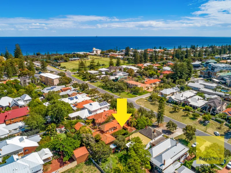 A LEAFY LOCALE YOU WILL LEARN TO LOVE QUITE QUICKLY!