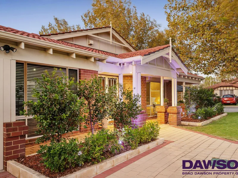 UNDER OFFER - Life's 'Link' from Toddlers to Teens & Beyond - A Must See! 