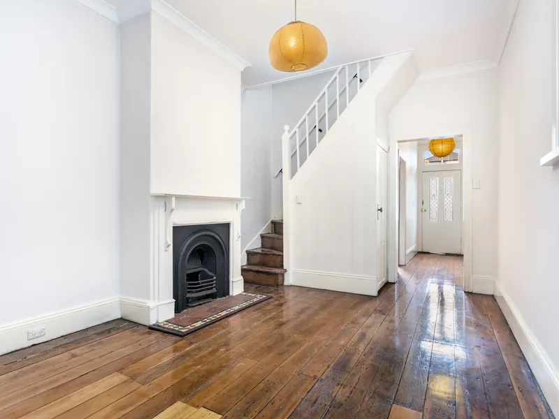 Neat two-bedroom terrace with study