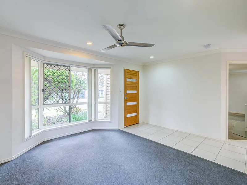 LOW MAINTENANCE FAMILY HOME