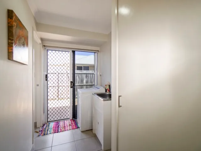 SET IT AND FORGET IT BRICK DUPLEX