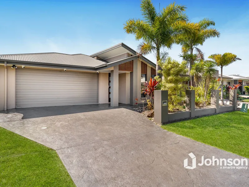 Modern 4-Bedroom Family Home - Riverstone Crossing