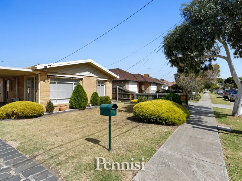FOR LEASE BY PENNISI