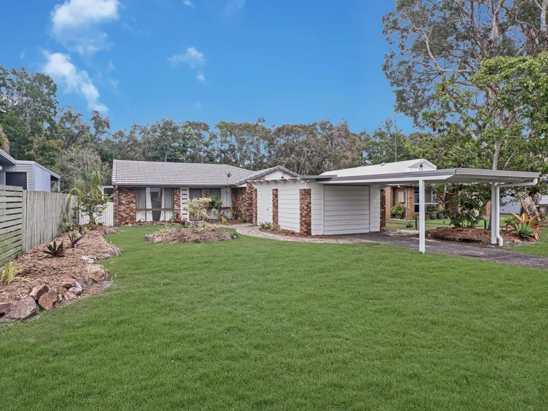 Fully renovated property within walking distance to beach